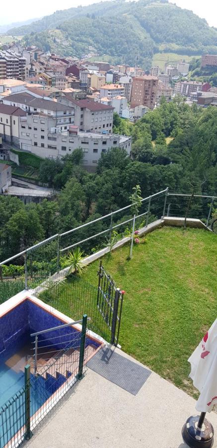 Hotel Alina Cangas De Narcea Exteriér fotografie